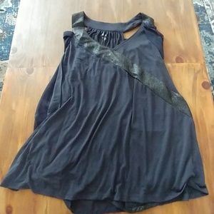 Dressy blouse, great for work!